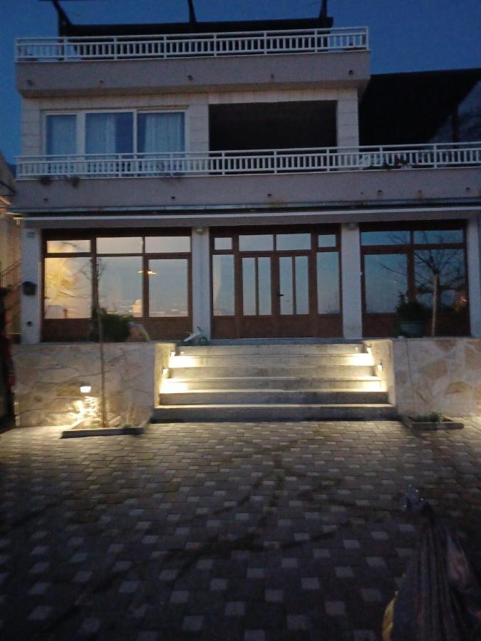 Apartments Kurilj Makarska Exteriör bild